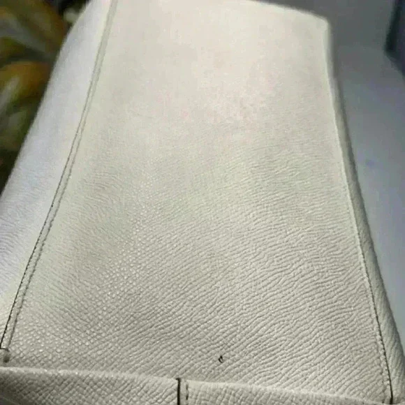 Coach City Zip Tote Shoulder Bag Chalk Cross Grain Leather F58846 - Picture 16 of 16